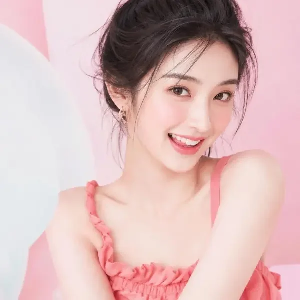 夏彩虹 - 黄果剧场明星艺人头像